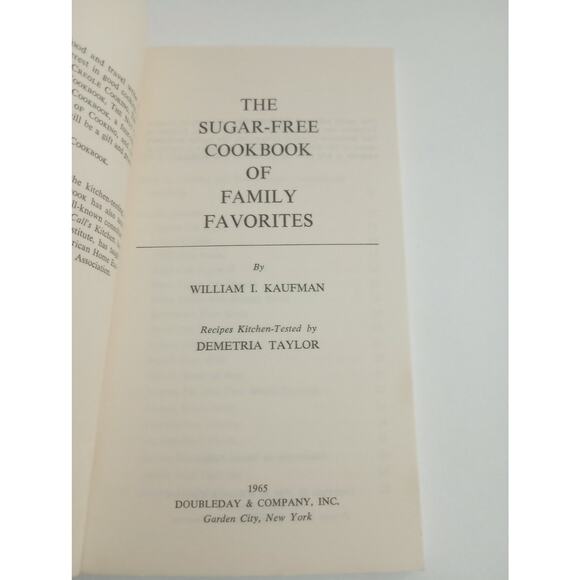 Vintage Cook Book Sugar-Free Cookbook of Family Favorites by William Kaufman - Picture 3 of 10